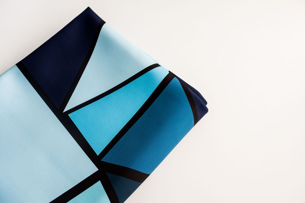 OCEAN GEO Neoprene Beach + Picnic Mat